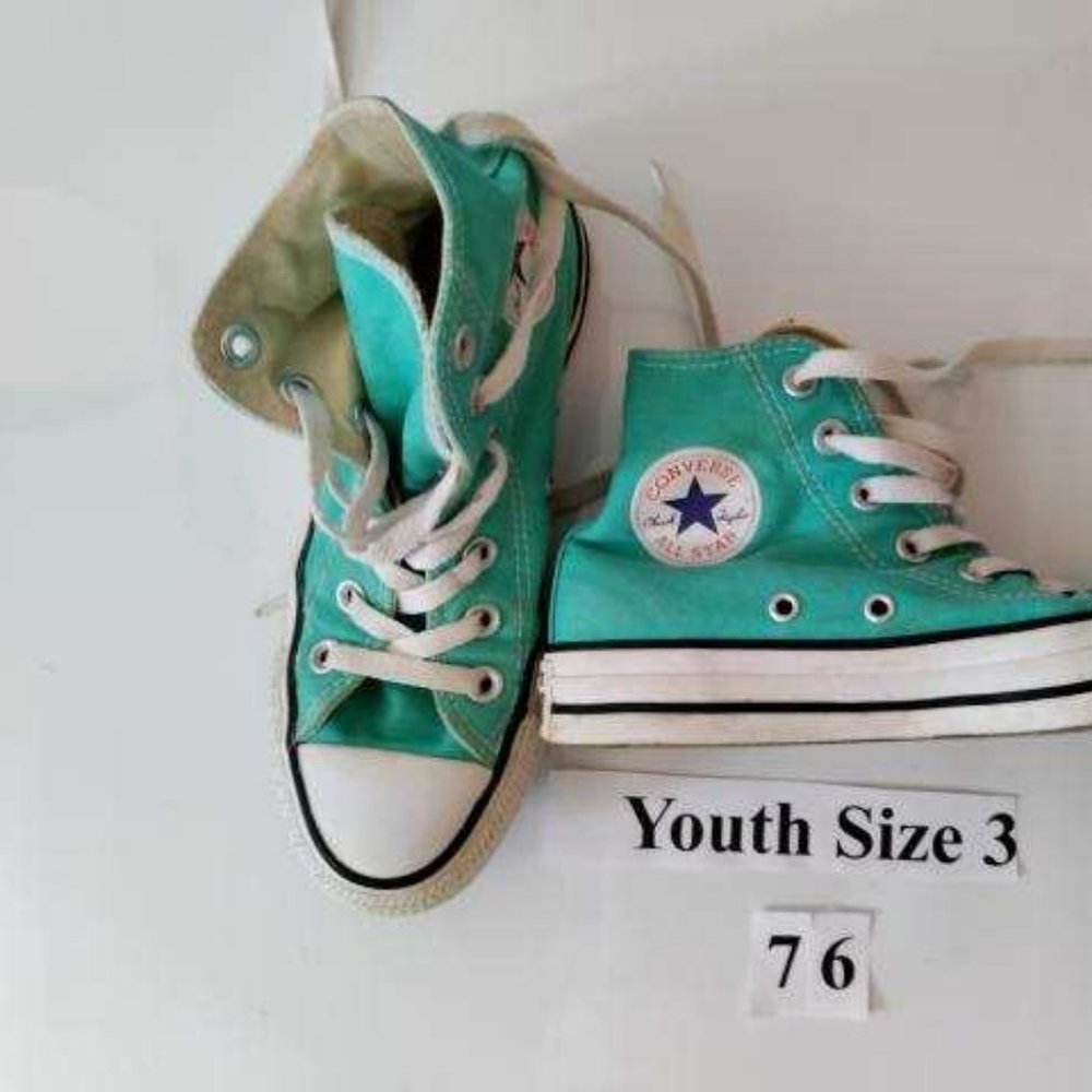 Kids Converse Shoes (Size: Girls 5, boys 3)